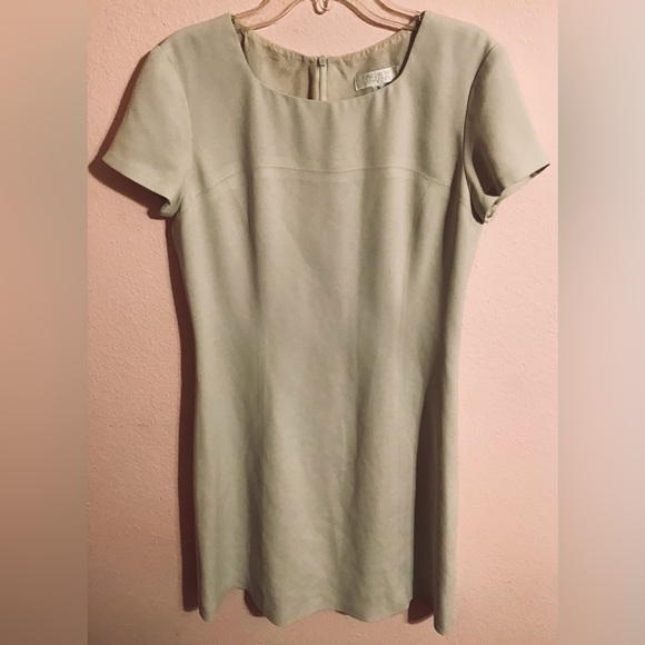 ❤️Neiman Marcus Isabel Ardee cream dress size 6 - Picture 2 of 5